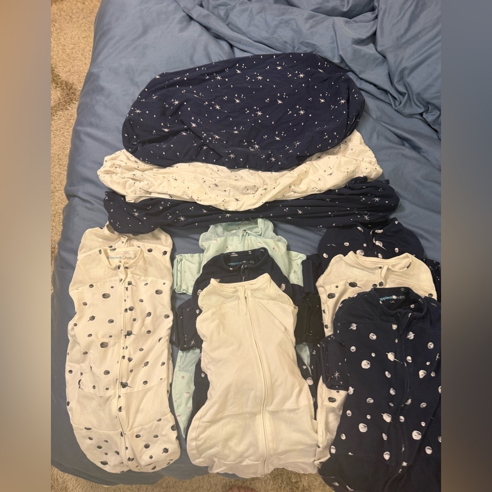 Snoo bundle set! Size medium and large